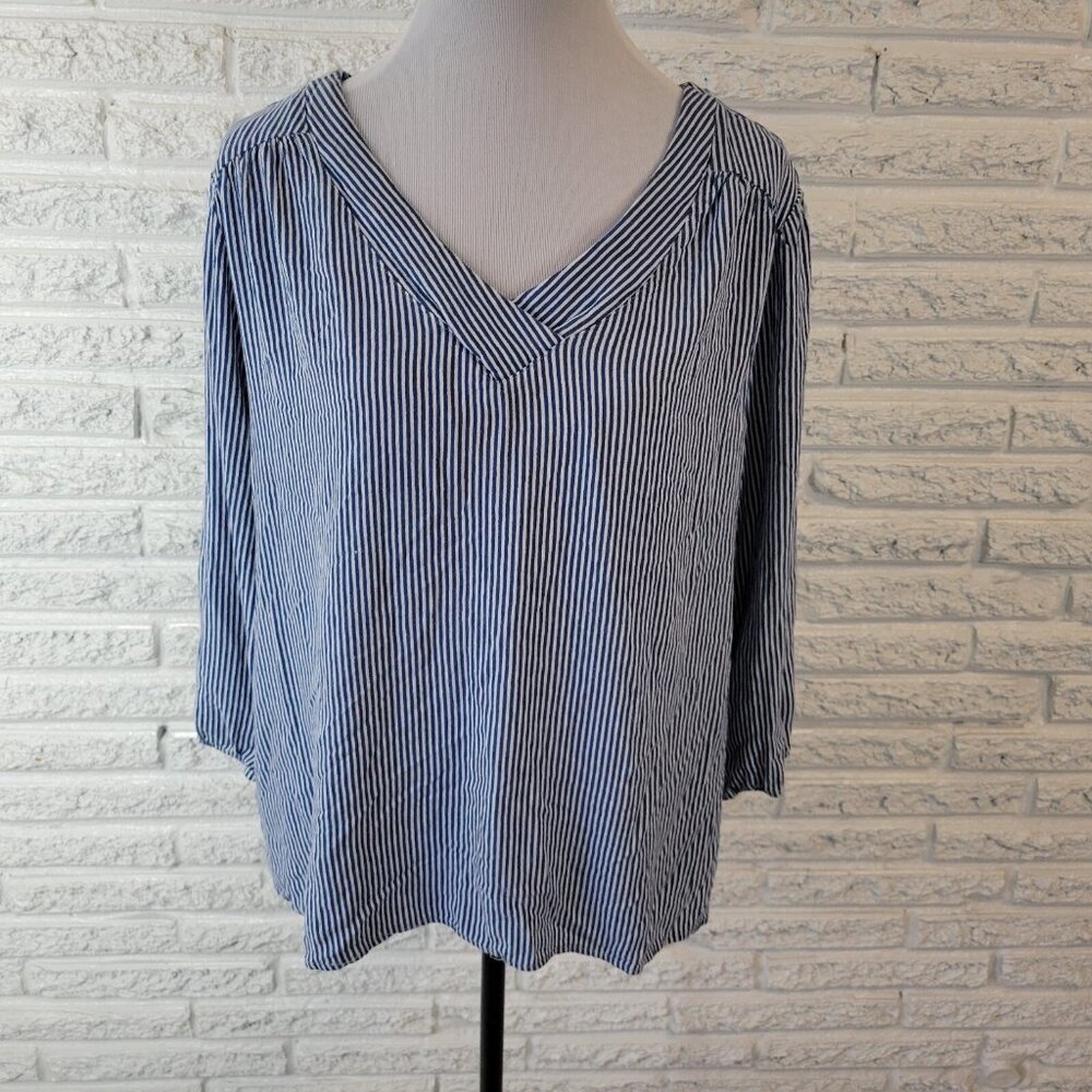 St Johns Bay Womens Top 0X Plus 3/4 Sleeve Blue Stripe Casual Lightweight STR52E